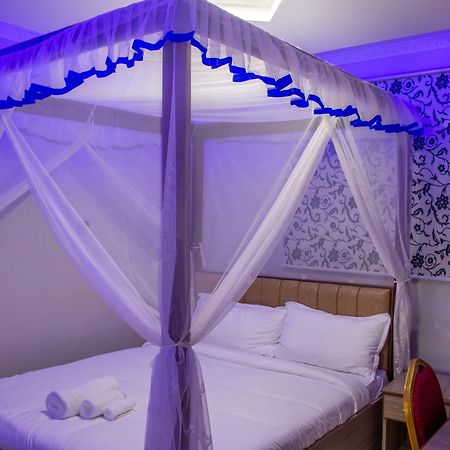 Equine Hotel Ruiru Екстериор снимка