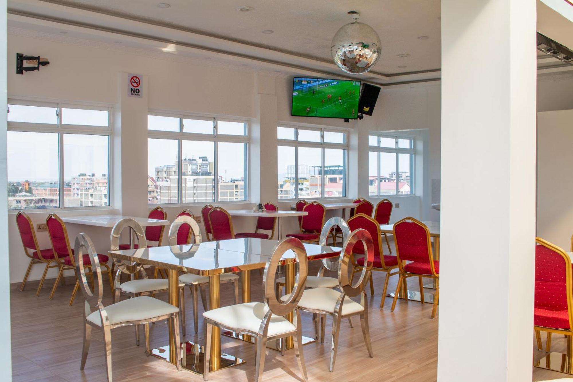 Equine Hotel Ruiru Екстериор снимка